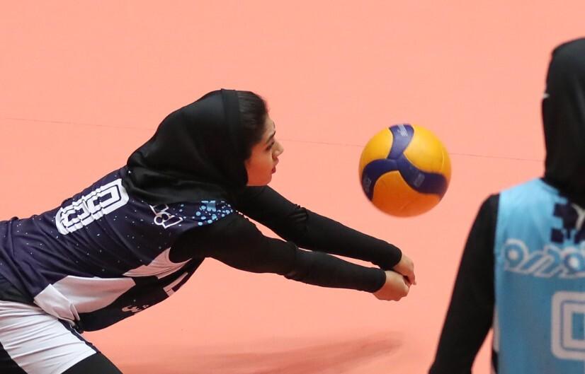 لیگ دسته یک والیبال بانوان؛ پایان دور رفت با معرفی صدرنشینان