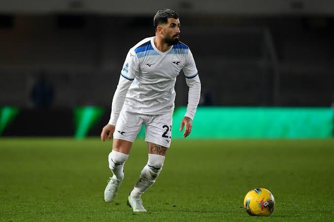 گزینه ناگهانی پرسپولیس برای دفاع راست؛ سرخ‌ها مدافع لاتزیو را می‌خواهند؟