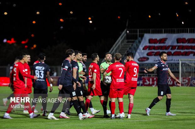 پرداختی سازمان لیگ به داوران؛ هر ۱۰ هفته یک‌بار