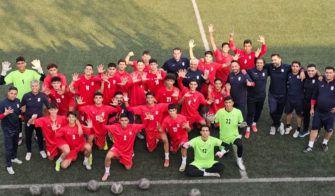 انرژی و اتحاد در تمرین فوتبال نوجوانان ایران