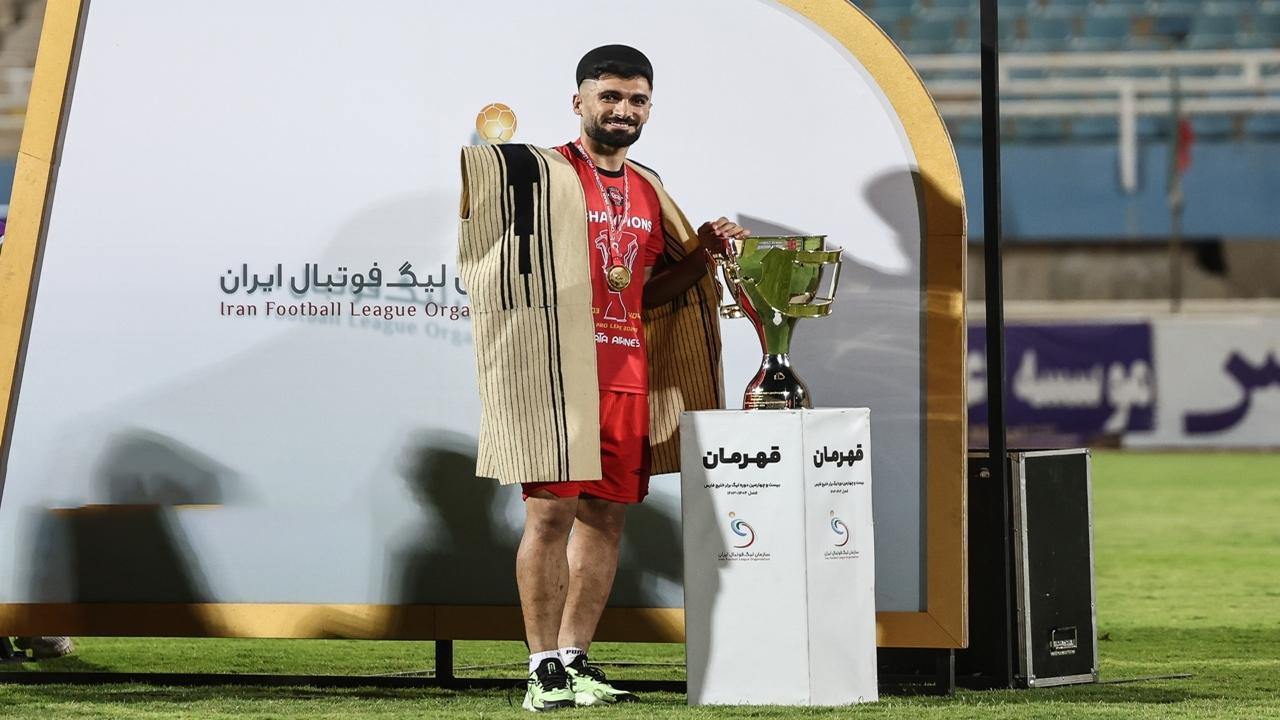 عارف آقاسی پرسپولیسی می شود