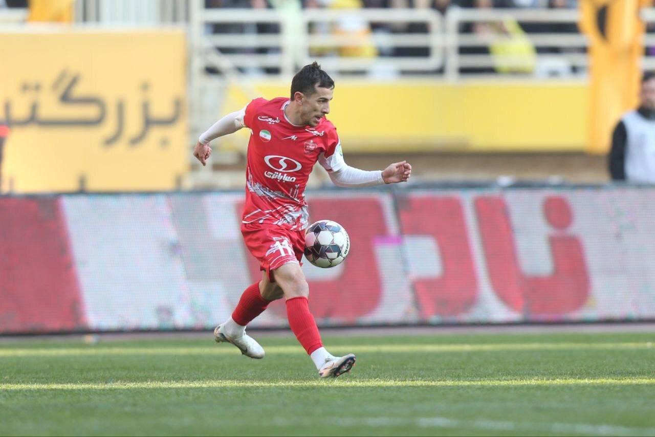 فرشاد احمدزاده: من با پرسپولیس قرارداد دارم اما پیرو تصمیم کارتال هستم