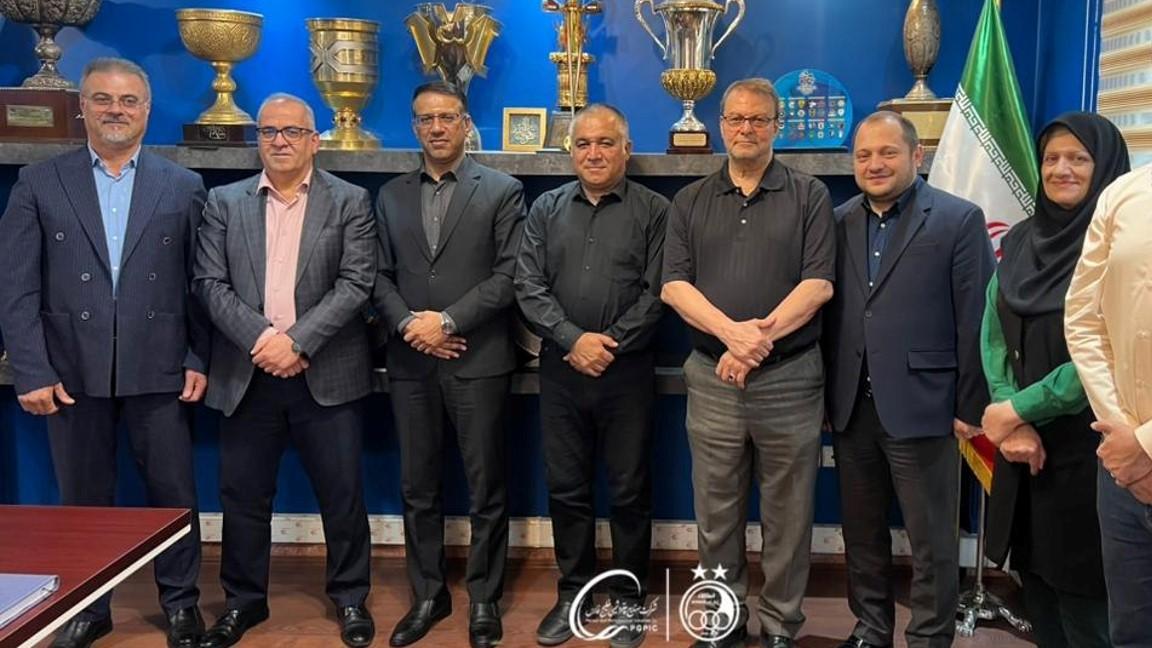 استعفای اولیه نظری جویباری رد شد؛ استقلال منتظر نظر نهایی هلدینگ خلیج فارس