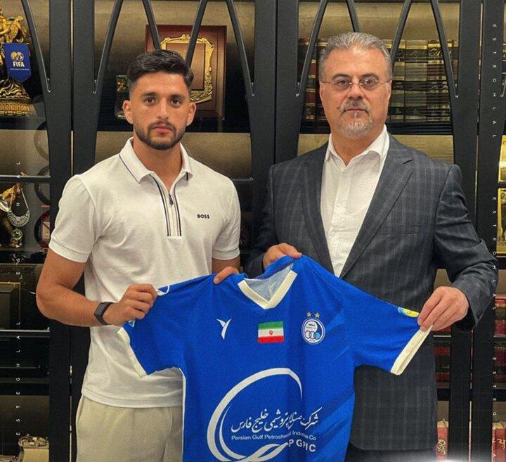 بازیکن سپاهان اصفهان به استقلال پیوست