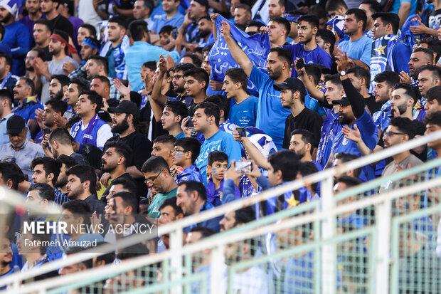 مدیران استقلال از دشمن هم بدتر هستند؛ حاضرم با آنها مناظره دهم