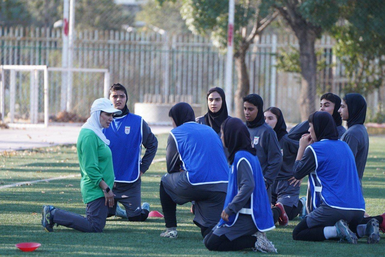 دختران ایران چشم انتظار نگاه مثبت فدراسیون/ تجربه‌های تلخ تکرار نشود!