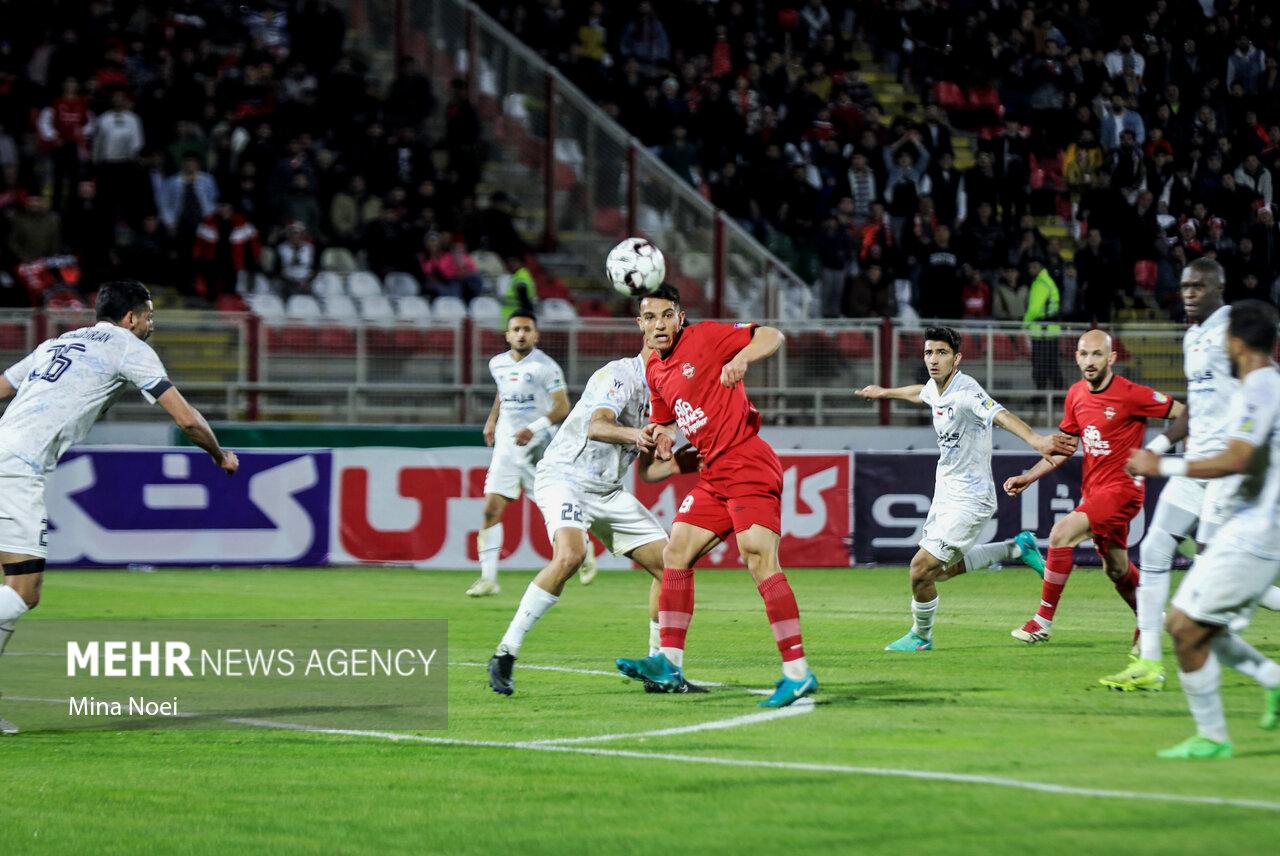 فوتبال ایران دیگر بازیکن تولید نمی‌کند؛ شرط موفقیت هاشمیان در پرسپولیس