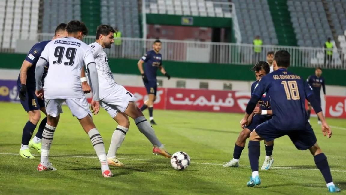 گل گهر 1-0 آلومینیوم | نیمه اول