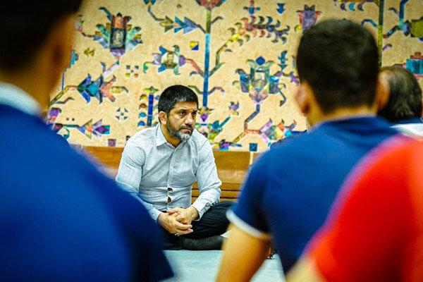 دبیر: پیشکسوتان صندوقچه کشتی ایران هستند/ کتاب تختی هم رونمایی می‌شود