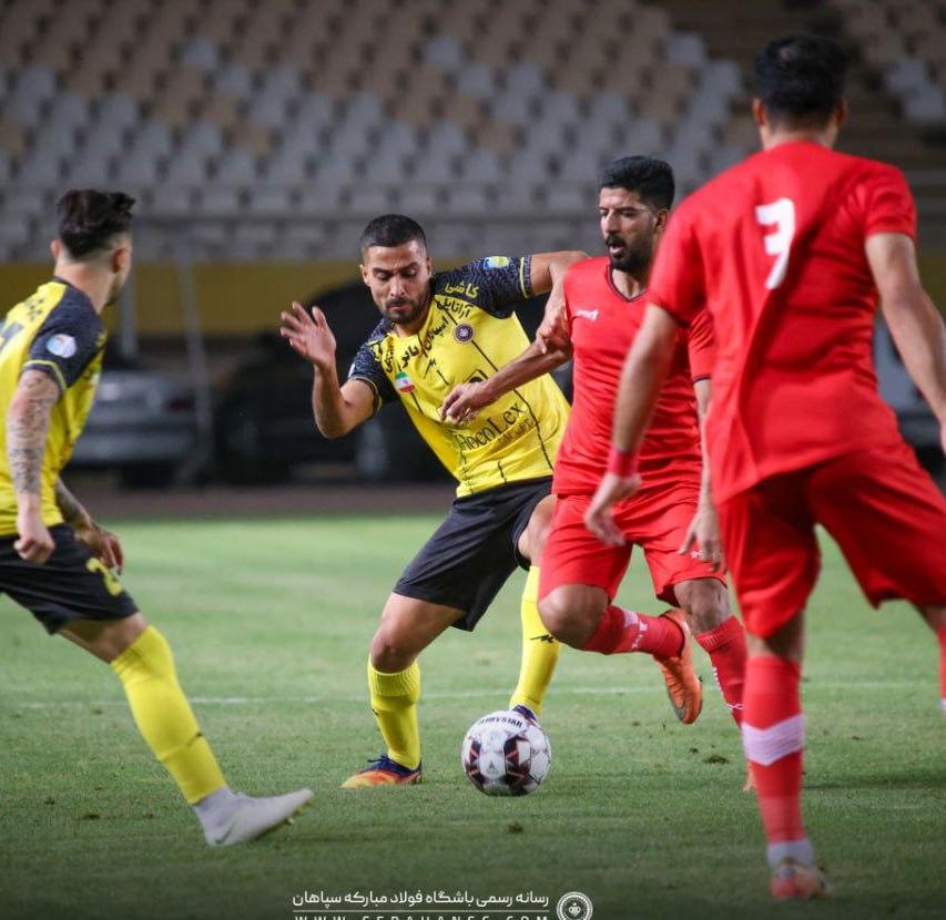 شکست سپاهان مقابل النجف در دیداری تدارکاتی