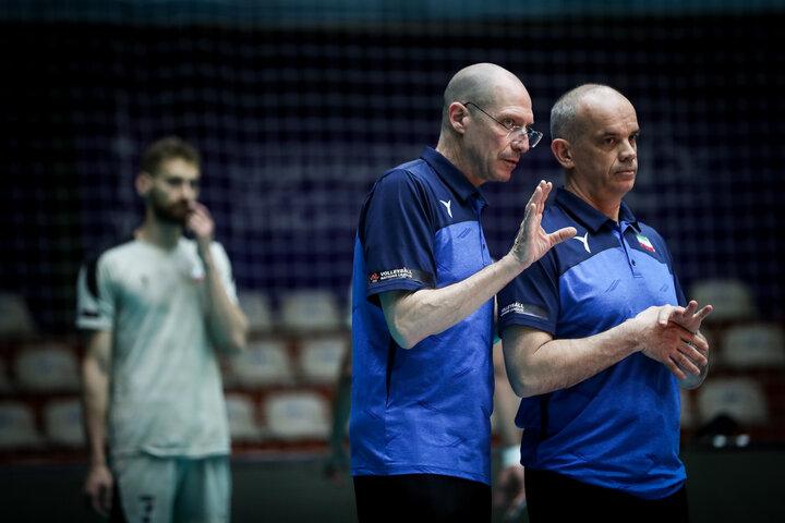 شرط پیاتزا برای حضور دستیارانش در تیم ملی والیبال چیست؟