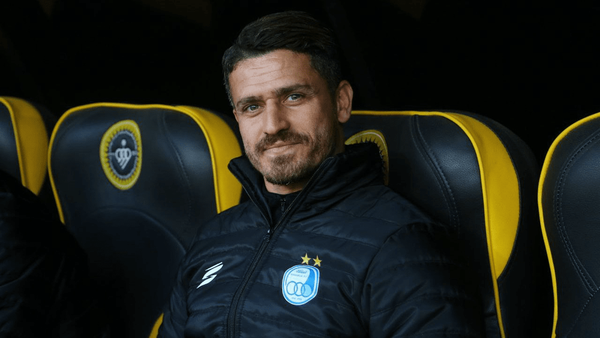 اقدام عجیب صداوسیما در بازی مس رفسنجان و استقلال؛ عدم نمایش تصویر وریا غفوری در کنار زمین!