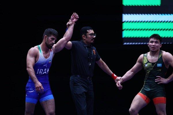 صعود کشتی گیر ایران به فینال وزن ۷۴ کیلوگرم