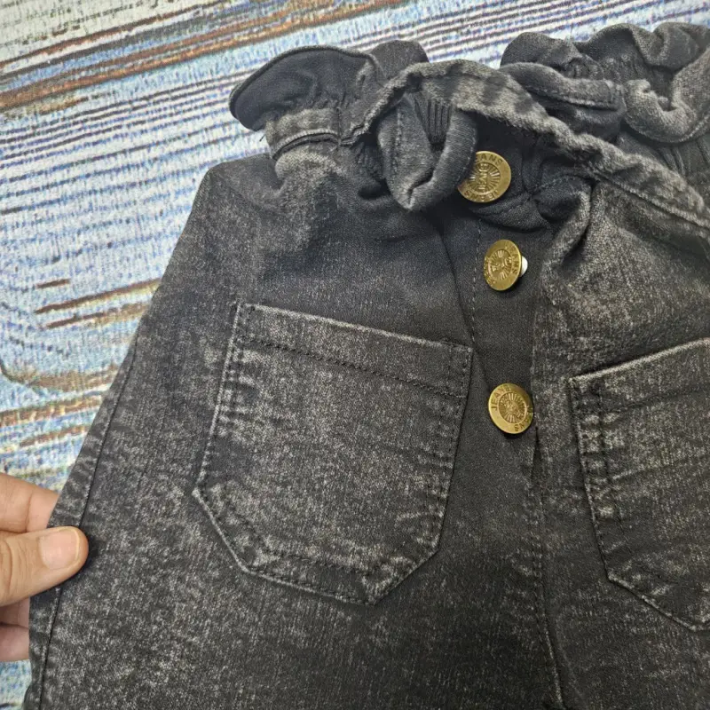 بدون موضوع