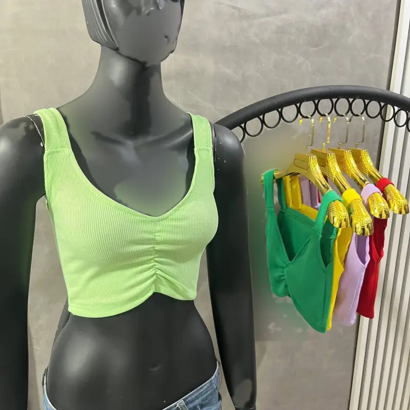 بدون موضوع