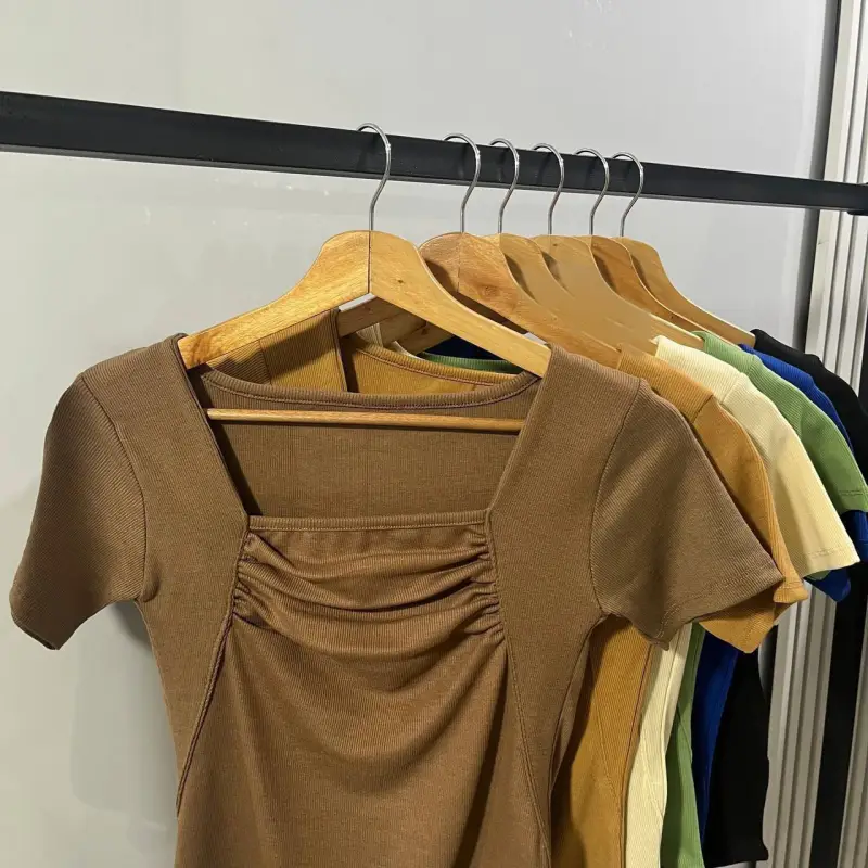 بدون موضوع