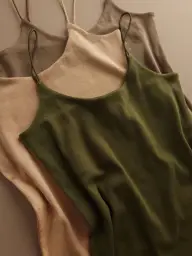 بدون موضوع