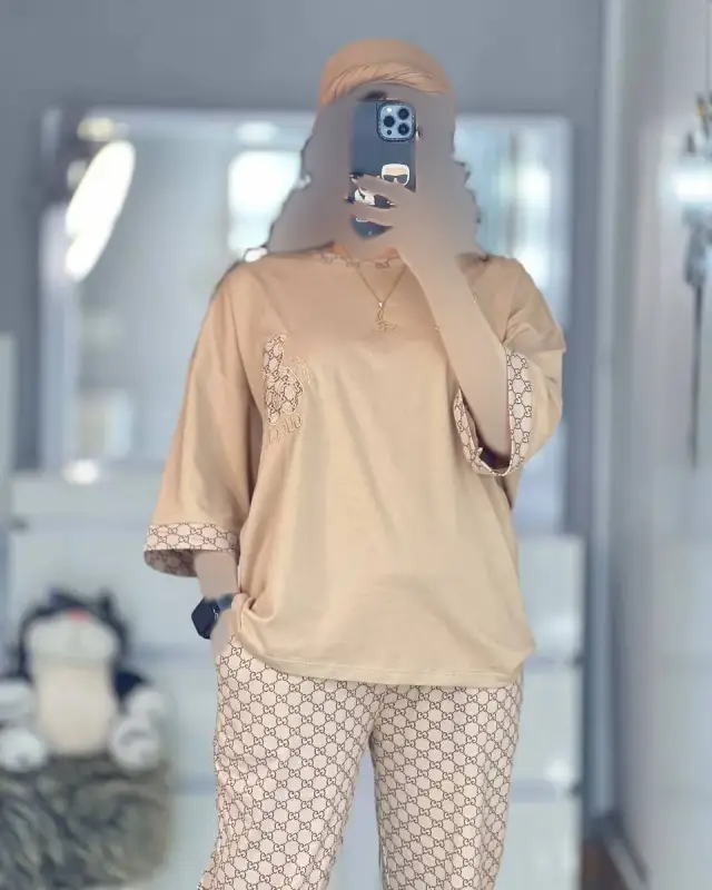 بدون موضوع