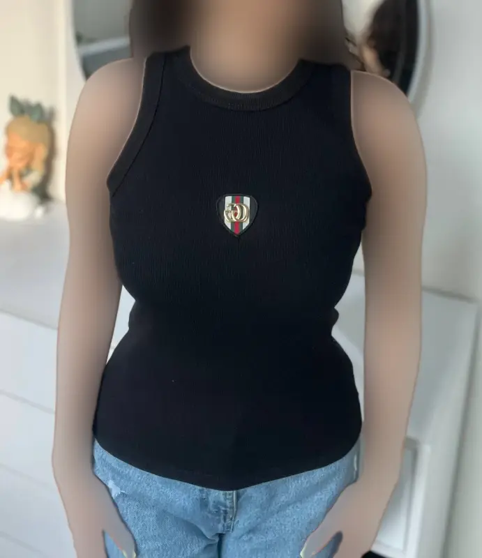 بدون موضوع