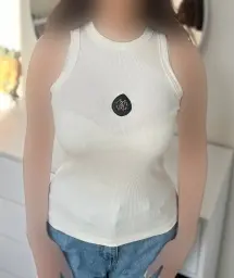 بدون موضوع