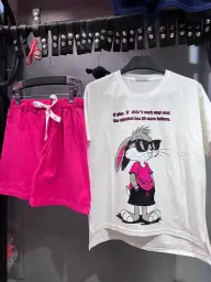 بدون موضوع