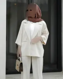 بدون موضوع