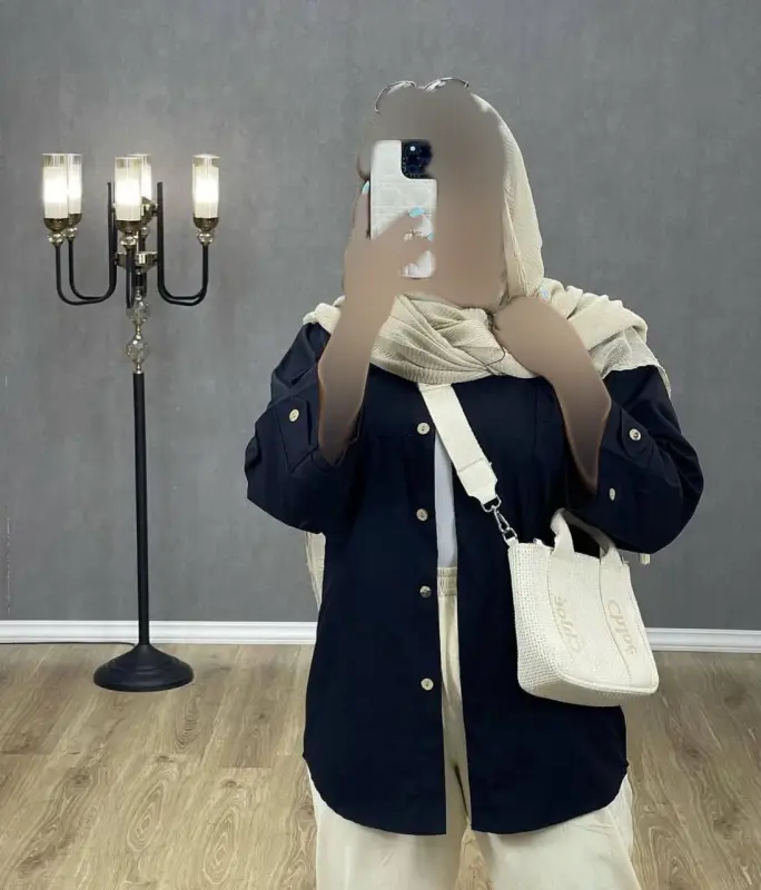 بدون موضوع