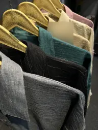 بدون موضوع
