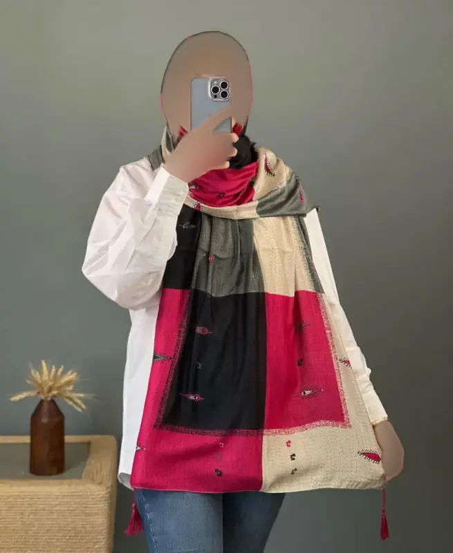 بدون موضوع