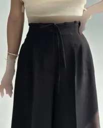 بدون موضوع