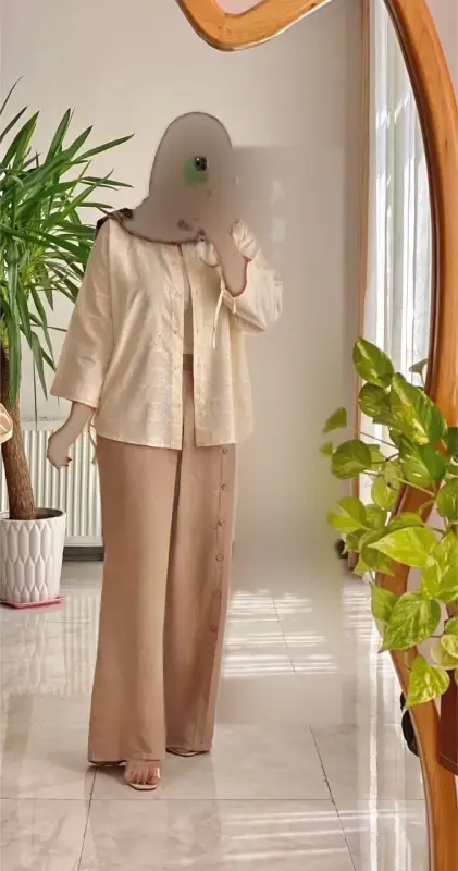 بدون موضوع
