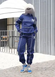 بدون موضوع