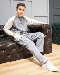 بدون موضوع