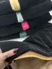بدون موضوع