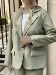 بدون موضوع