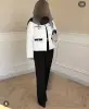 بدون موضوع