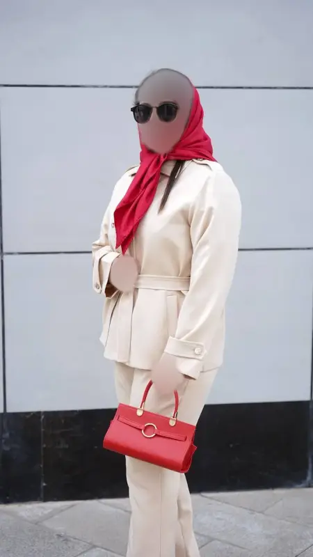 بدون موضوع