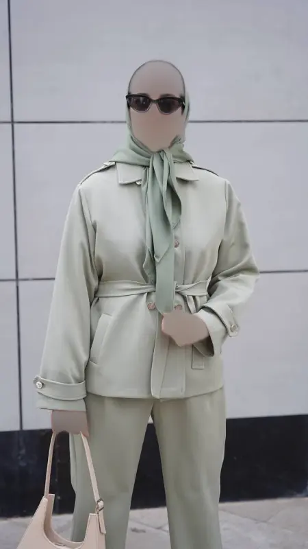 بدون موضوع