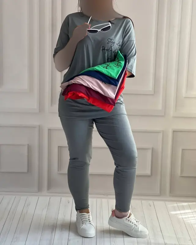 بدون موضوع