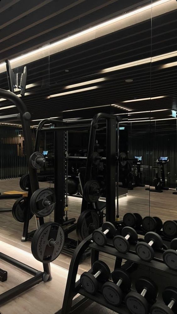 عکس نمایه