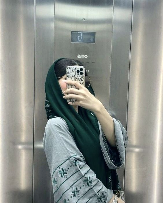 عکس نمایه