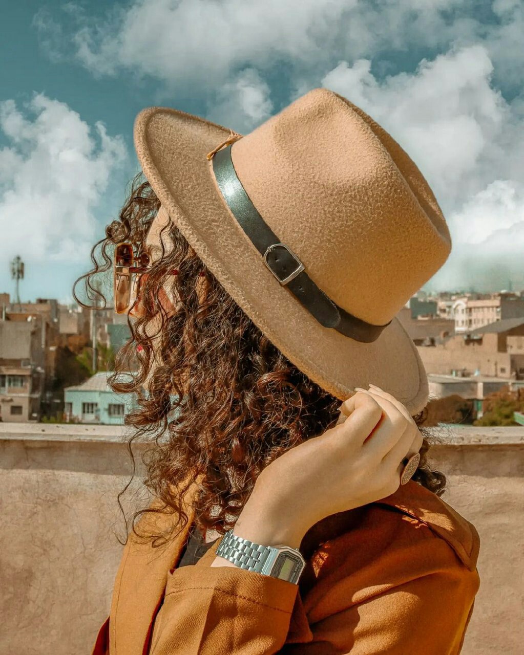 عکس نمایه