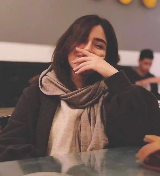 عکس نمایه