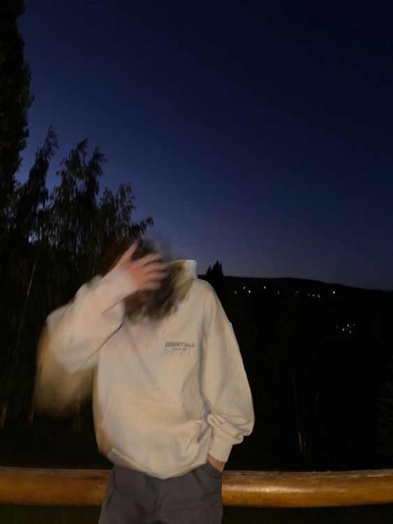 عکس نمایه