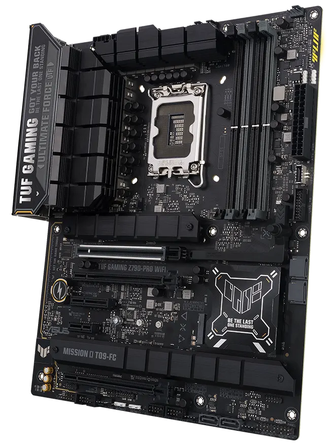 مادربرد ASUS TUF GAMING Z790-PRO WIFI از زاویه راست