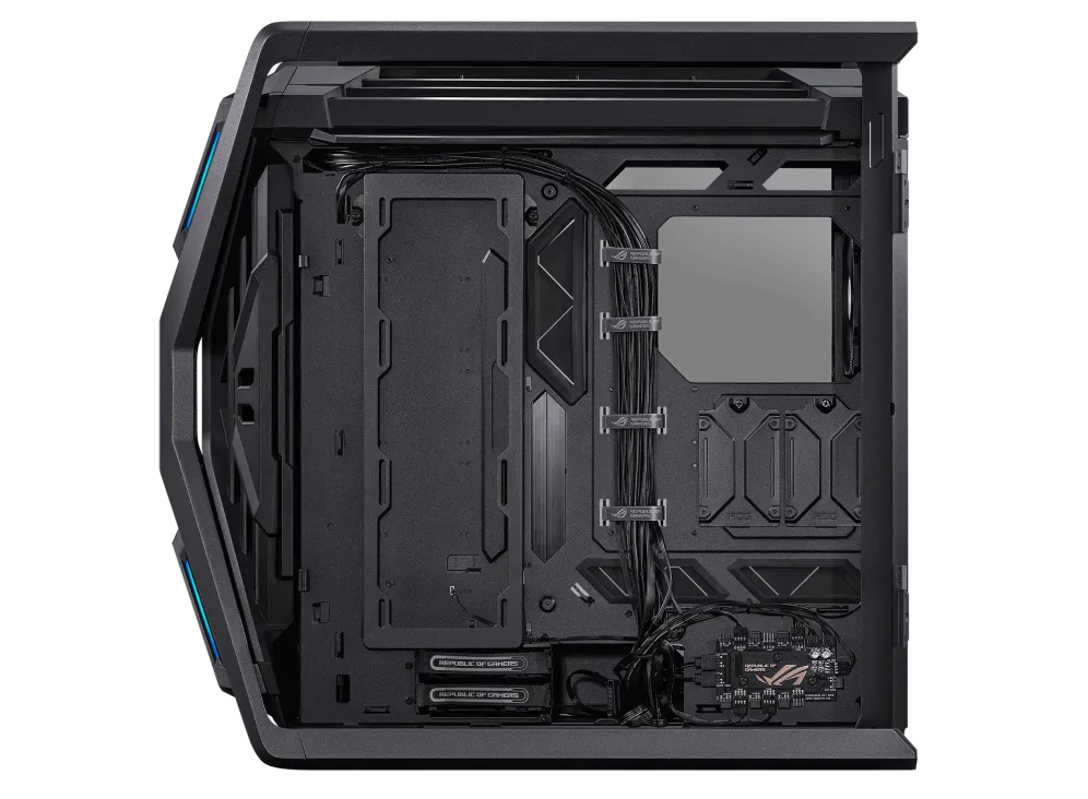نمای جانبی کیس فول تاور ASUS GR701 پنل شیشهای کیس ایسوس ROG Hyperion GR701 مشکی