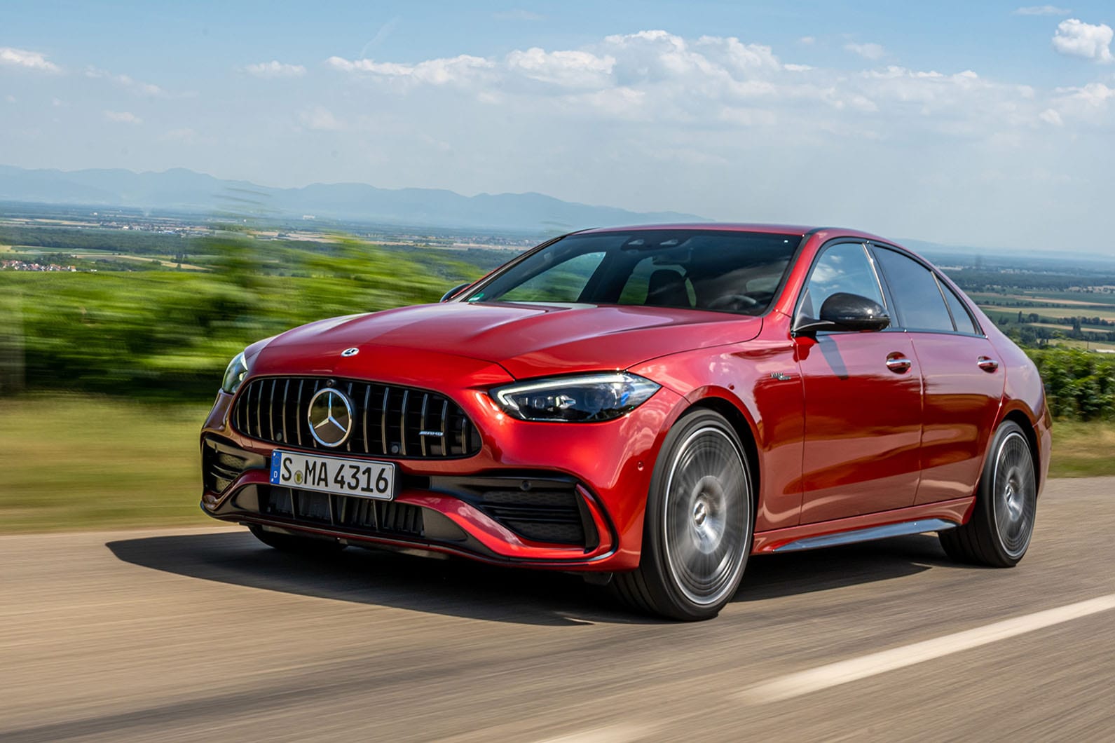حرکت مرسدس AMG C43