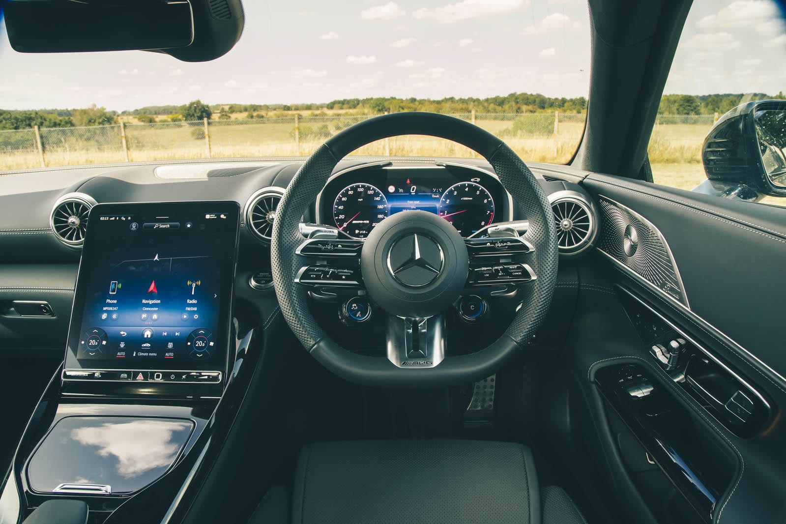 کابین لوکس مرسدس AMG GT 43