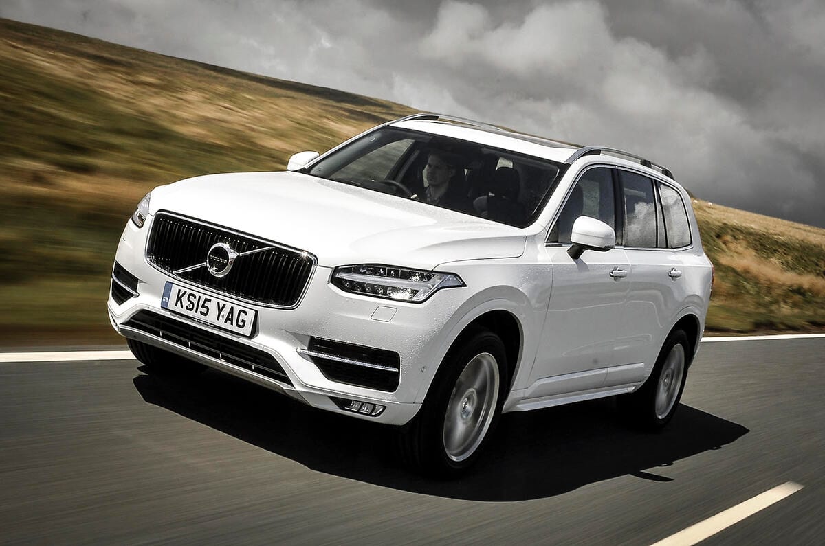 ولوو XC90 نمای جانبی