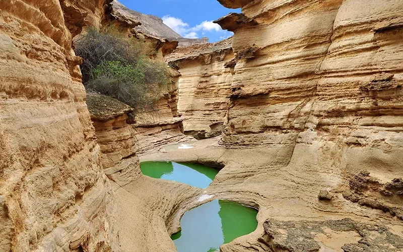 ۳. دره چاهکوه و دره تندیس‌ها